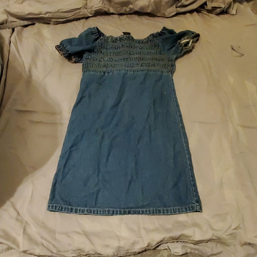 Girls Dress Soda brand